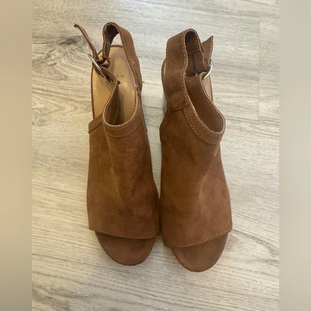 a new day Brown Tan Heels with Chunky Block Heel - Picture 2 of 7